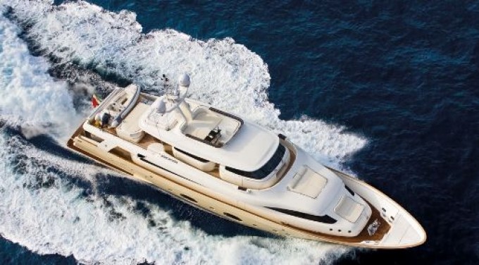 NAVETTA 33 - Photo Credit Custom Line SpA (Ferretti Group)